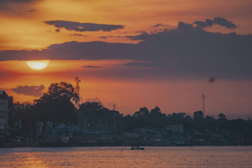 Tipping on a Komodo Charter: How Much & Who to Tip